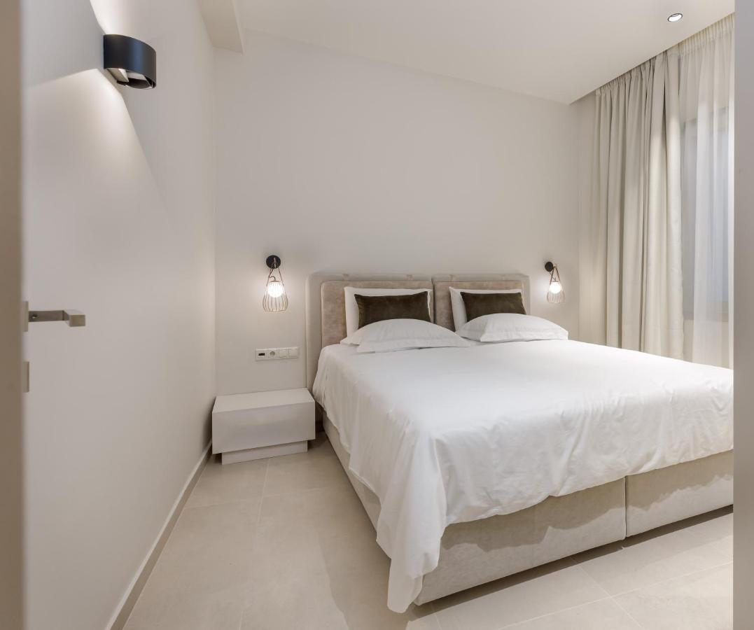 Kales Sea View Suites 依拉佩特拉 外观 照片