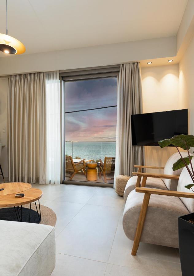 Kales Sea View Suites 依拉佩特拉 外观 照片